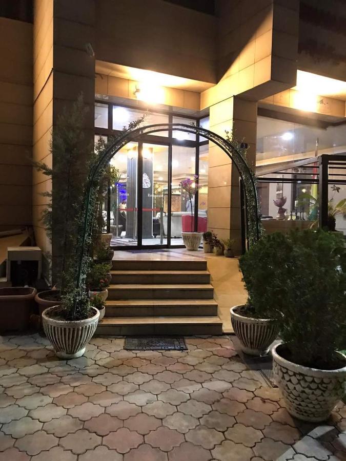 Hotel Sinaia Palace เอร์เบล ภายนอก รูปภาพ