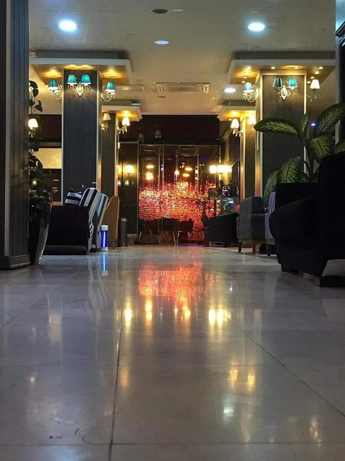 Hotel Sinaia Palace เอร์เบล ภายนอก รูปภาพ